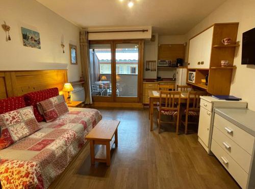 Studio Acacia Brides Les Bains in Brides-les-Bains