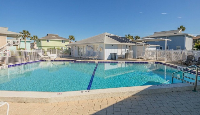 Surf Crest 36 -3 Bed, 2 Bath Pet Friendly Beachside cottage with community pool in St. Augustine Beach