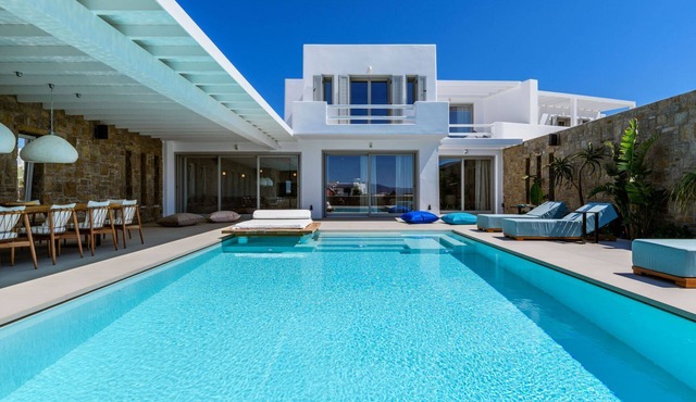 Utopia Villas by Fantasia Villas in Mikonos