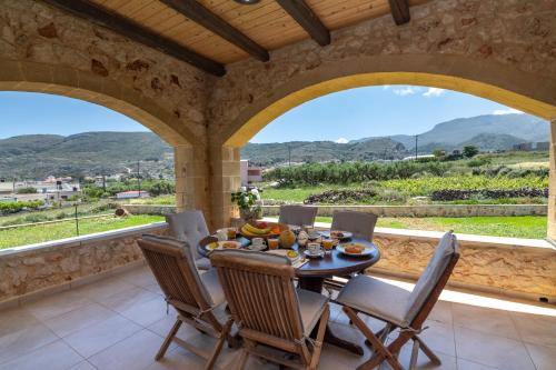 Villa Chrysseva in Plátanos