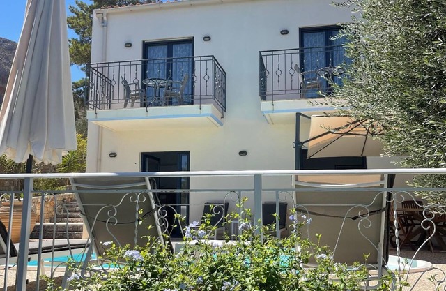 Holiday Chersonissos Persons Bedrooms 
