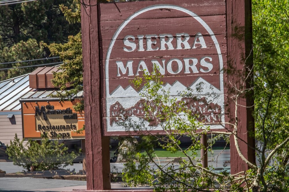 Photo of Outdoor in Mammoth Lakes