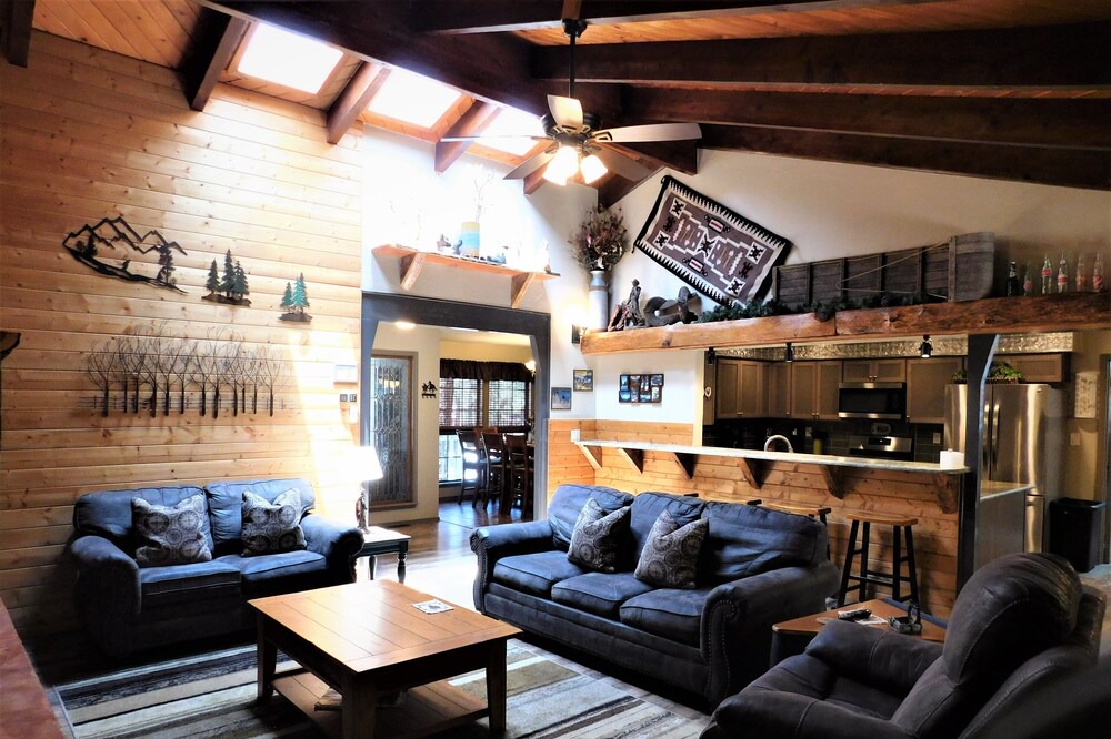 Photo of Bedroom in Ruidoso