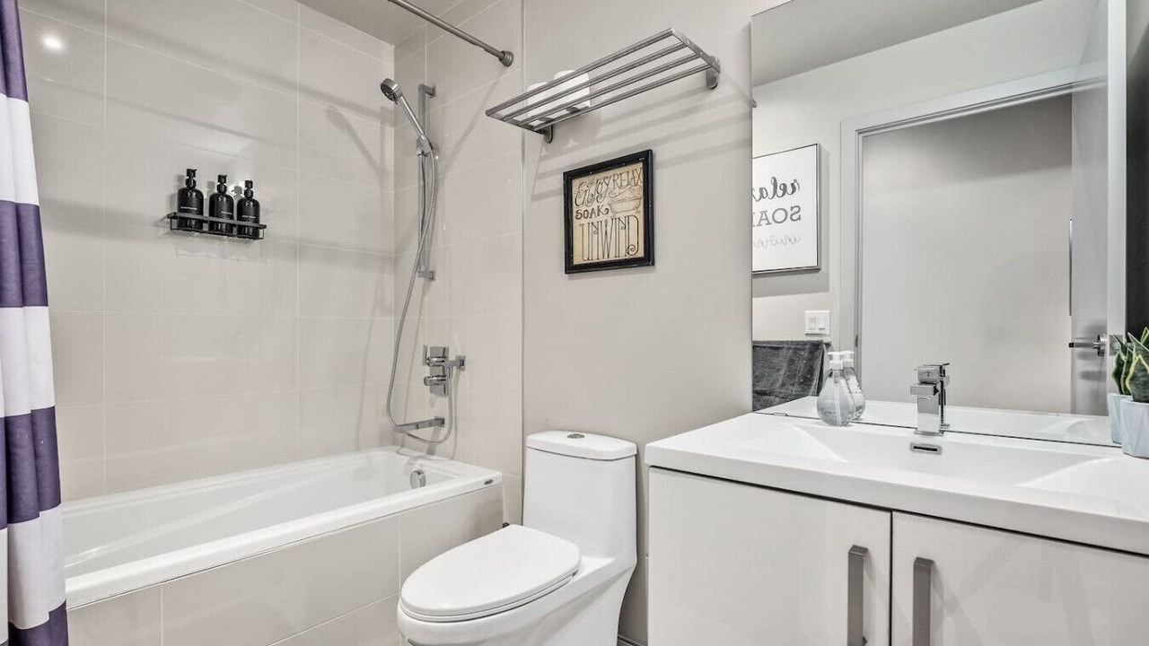 Photo of Bathroom in Connaught