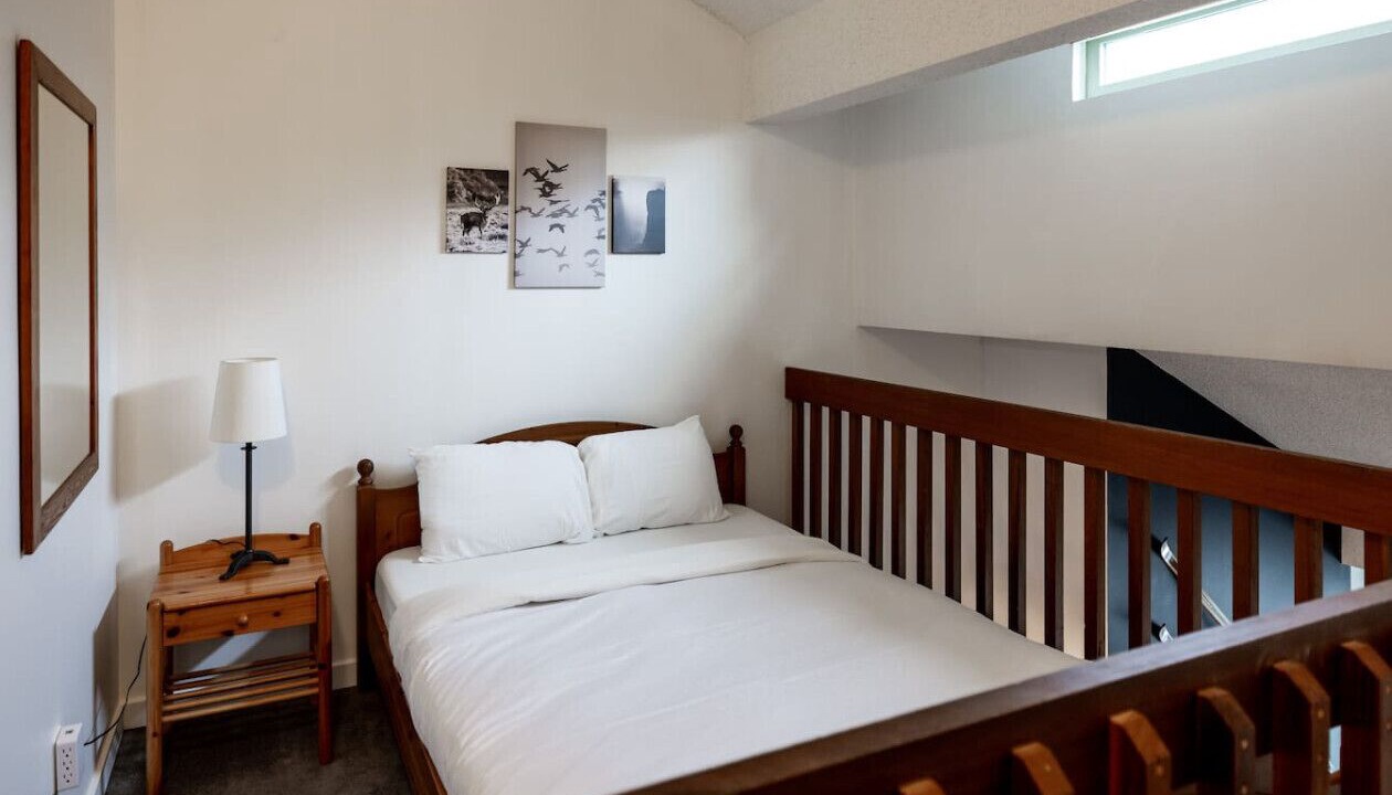 Photo of Bedroom in Whistler Creekside