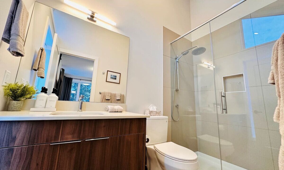 Photo of Bathroom in Panorama
