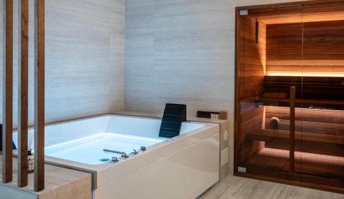Two-Bedroom Apartment with Private Pool