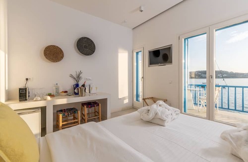 Little Venice Hotel | Bluetopia Suites