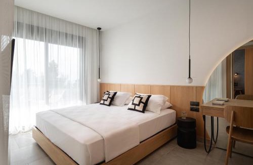 Paradhisos Villa | Estellar Villas, 50meters from the Sea