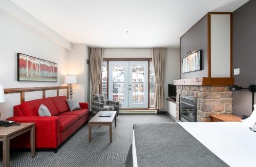 Mont-Tremblant Pedestrian Village Hotel | Tour des Voyageurs
