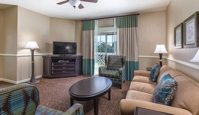 Relax in Style: 3BR Condo w/Balcony @ Wyndham GG in Williamsburg
