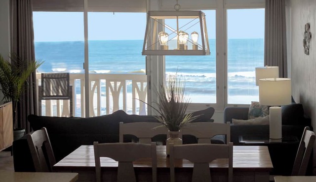 Fall Sale. Oceanfront Beach Condo Amazing Views Balcony Pool Updated Location in Ormond Beach