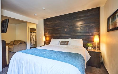 3 Pines Lodge Muskoka in Huntsville