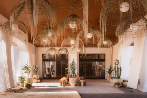 Scottsdale Premium Term Getaway Furnished Golf Cable Utilities 